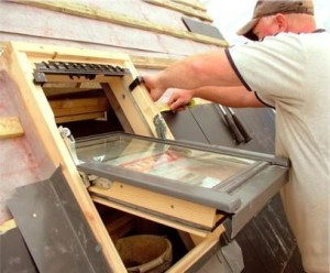 Установка мансардных окон своими руками — общая инструкция.