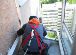 Установка французского балкона