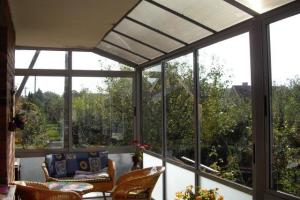 Раздвижные окна из алюминия