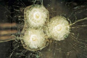 Бронирование окон пуленепробиваемой пленкой