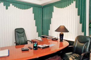 Мультифактурные жалюзи в офисе