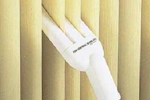 Чистка вертикальных пластиковых жалюзи из пластика