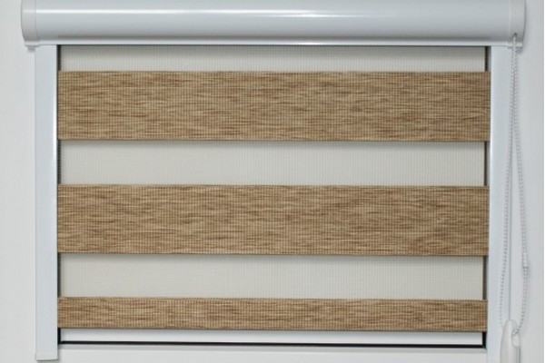 Рулонные шторы "день-ночь" - Uni