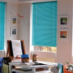 Интерьер балкона с жалюзи