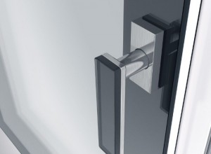 Исполнение в черном Окон Калева Спейс