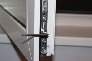 Регулировка цапф фурнитуры Geviss