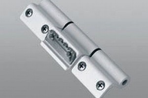 Компания Savio предлагает петли