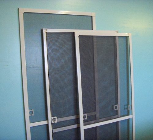 Из чего делают москитные се