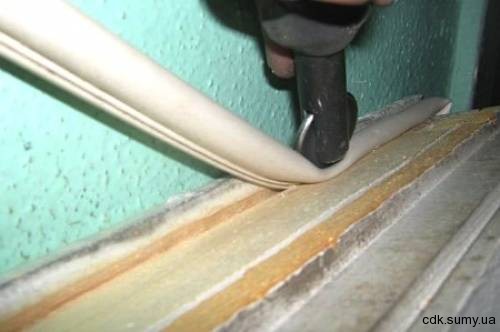 Как утеплить деревянные окна