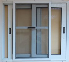 Раздвижные сетки на окна